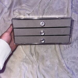 Elegant Gray Jewelry Box with Crystal Knobs